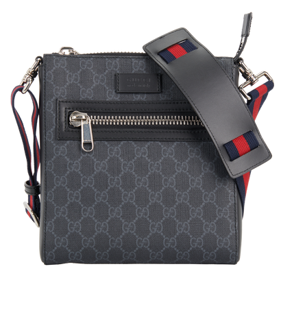 GG Supreme Messenger, front view